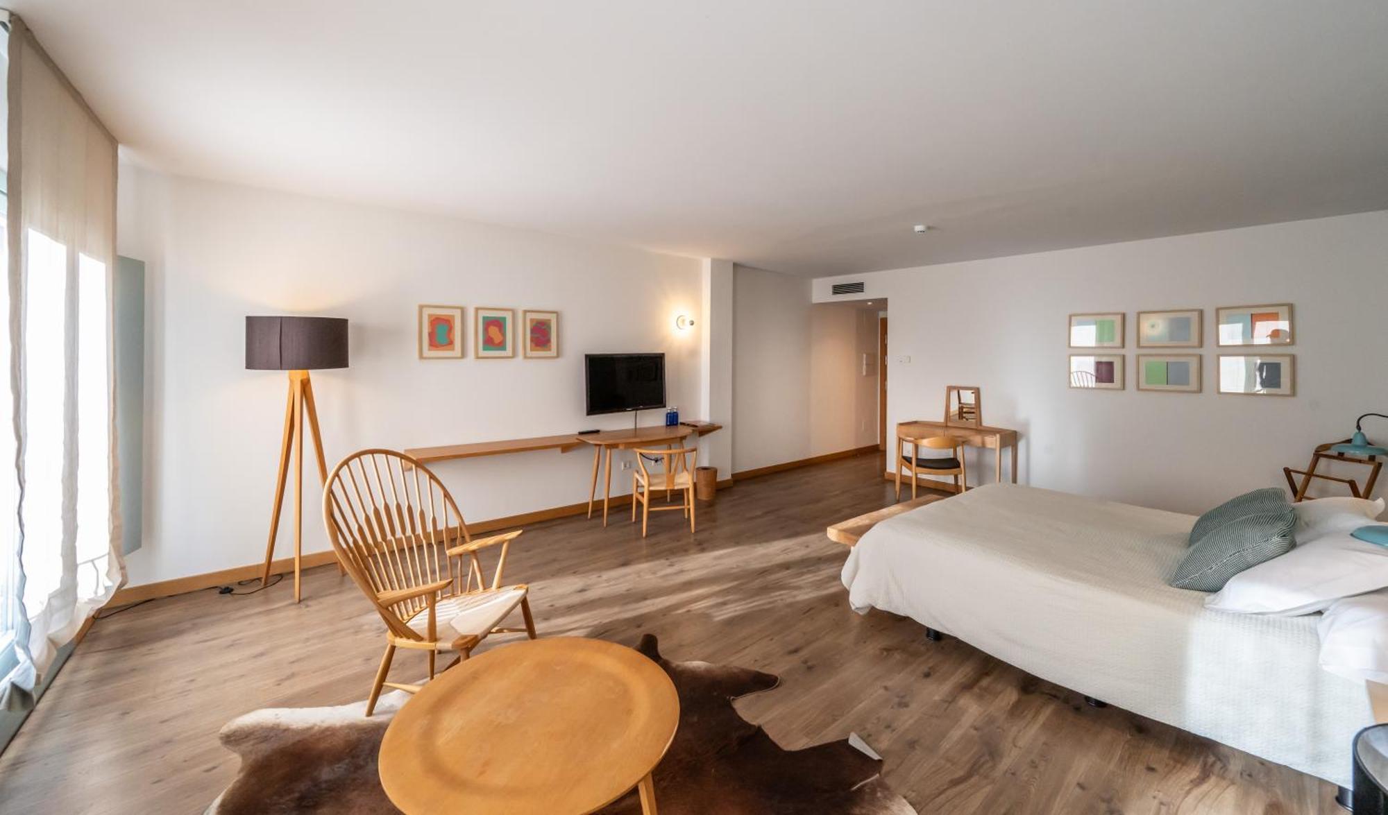 Hotel Ayllon