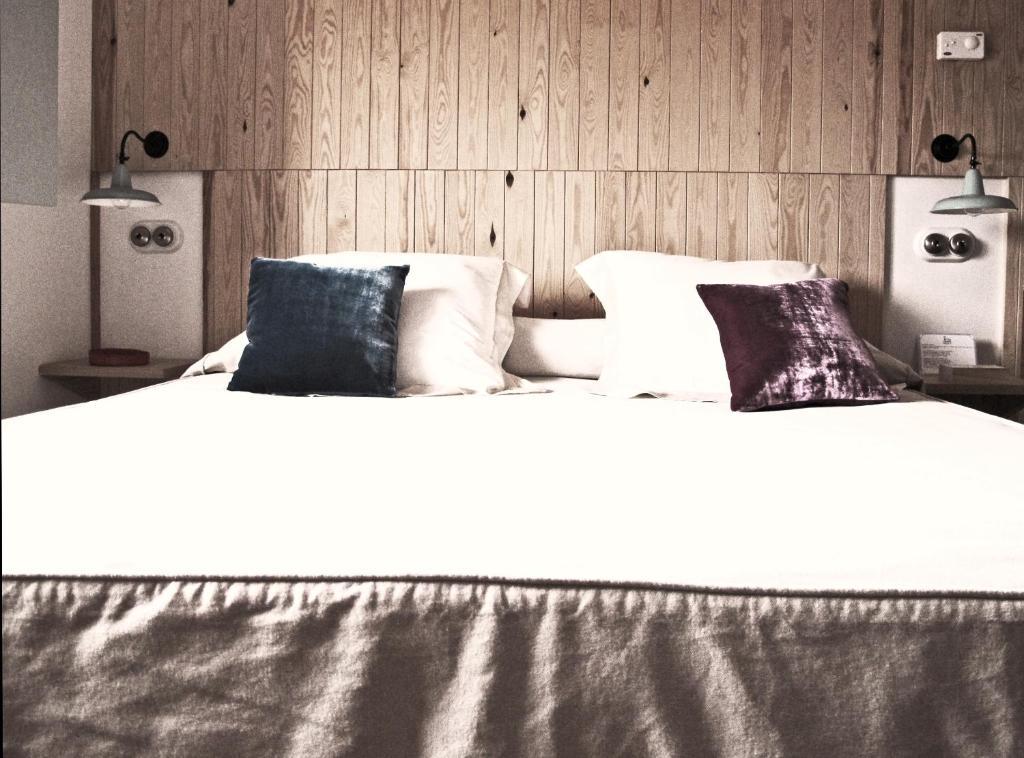 Hotel Ayllon Hotel
